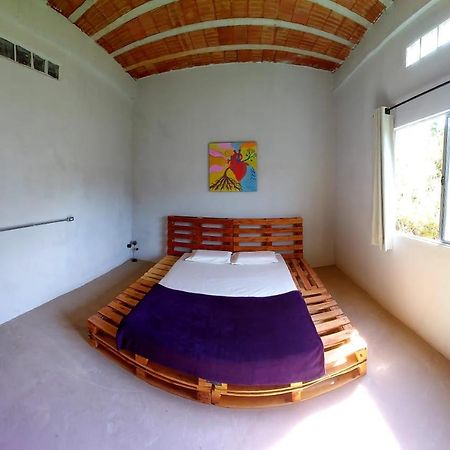 Pousada Vila Da Serra - Quarto Do Amor نوفا ليما المظهر الخارجي الصورة