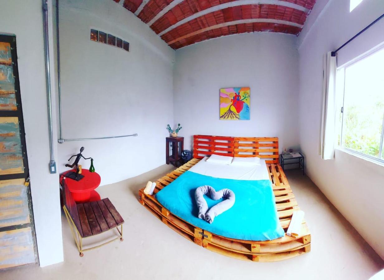 Pousada Vila Da Serra - Quarto Do Amor نوفا ليما المظهر الخارجي الصورة
